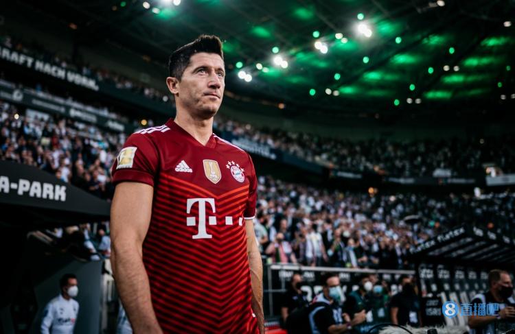 阿斯报:莱万真正的梦想是在皇马结束职业生涯 阿斯报:莱万真正的梦想是在皇马结束职业生涯